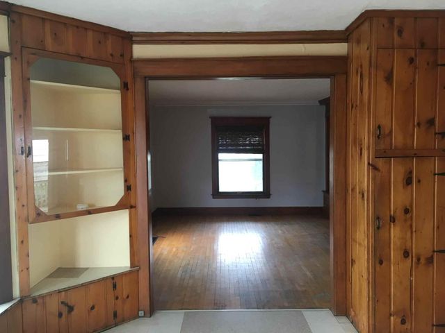 659 Crescent Street Ne, City Of Grand Rapids, MI 49503