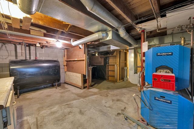 145 Main St, Oxford, MA 01540