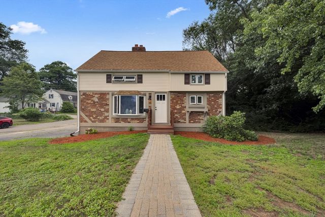 145 Main St, Oxford, MA 01540