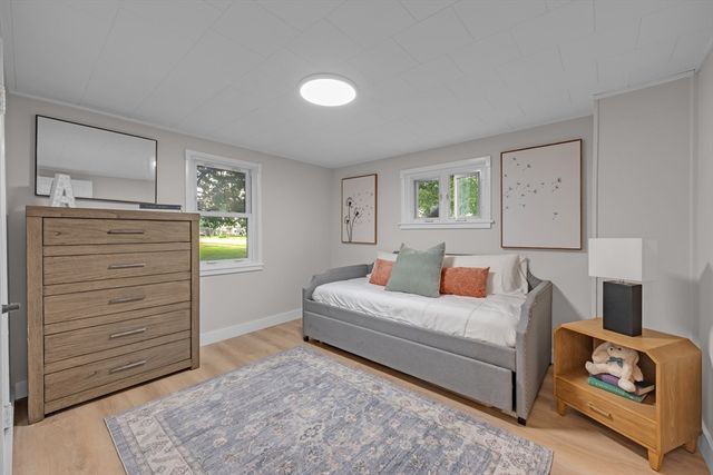 145 Main St, Oxford, MA 01540