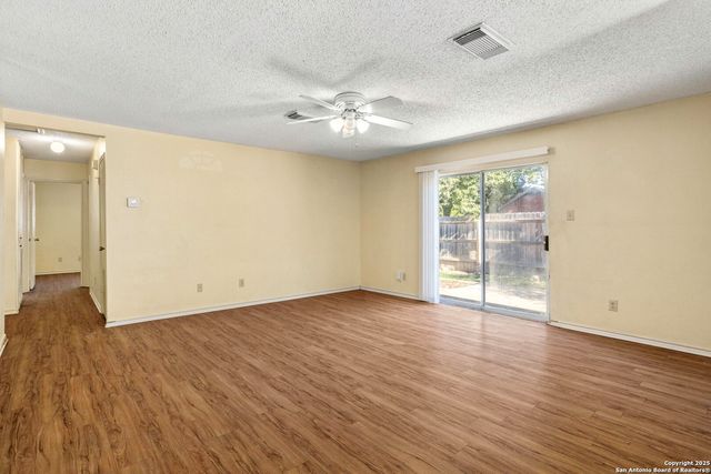 7262 Artisan Lane, San Antonio, TX 78250