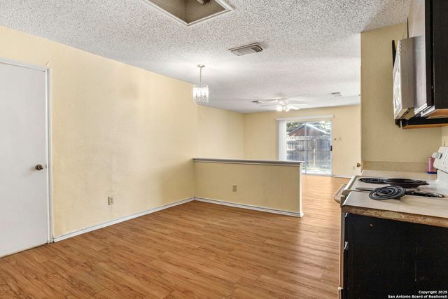 7262 Artisan Lane, San Antonio, TX 78250