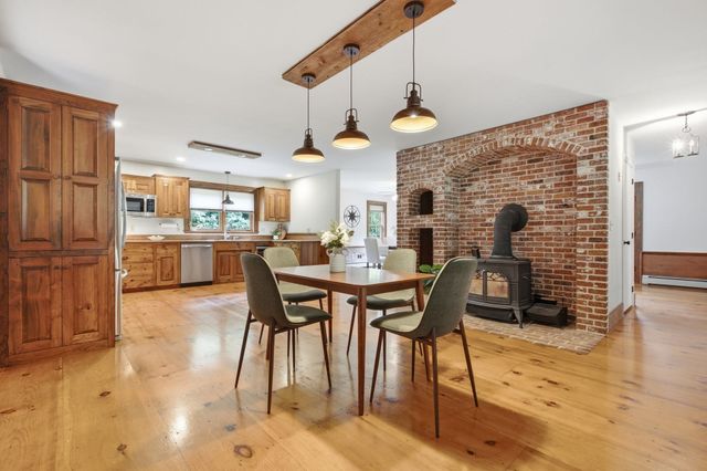 794 Ashburnham Hill Rd, Fitchburg, MA 01420