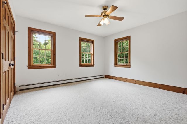 794 Ashburnham Hill Rd, Fitchburg, MA 01420
