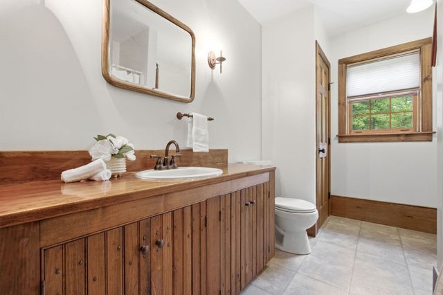 794 Ashburnham Hill Rd, Fitchburg, MA 01420