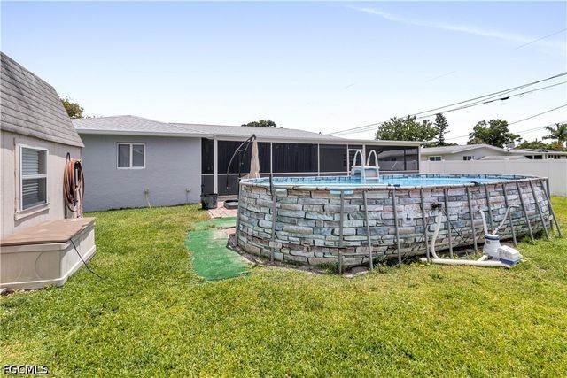 1385 Pine AVE, North Fort Myers, FL 33917