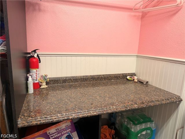 1385 Pine AVE, North Fort Myers, FL 33917