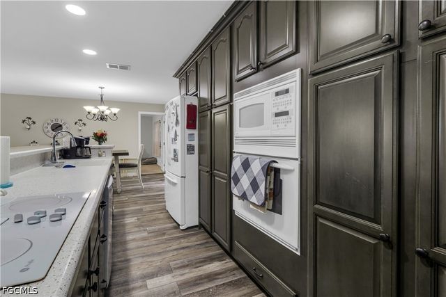 1385 Pine AVE, North Fort Myers, FL 33917