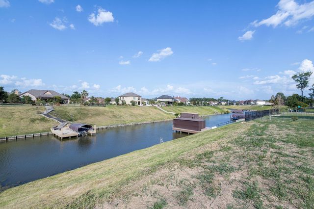 18863 Serene Water Drive, Montgomery, TX 77356