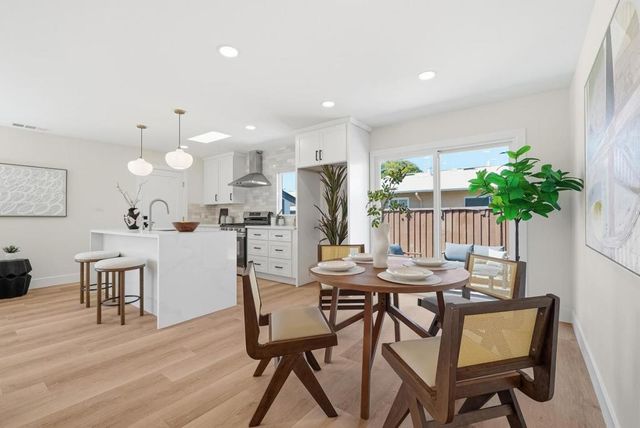 2177 Santa Cruz Avenue, Santa Clara, CA 95051