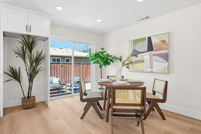 2177 Santa Cruz Avenue, Santa Clara, CA 95051