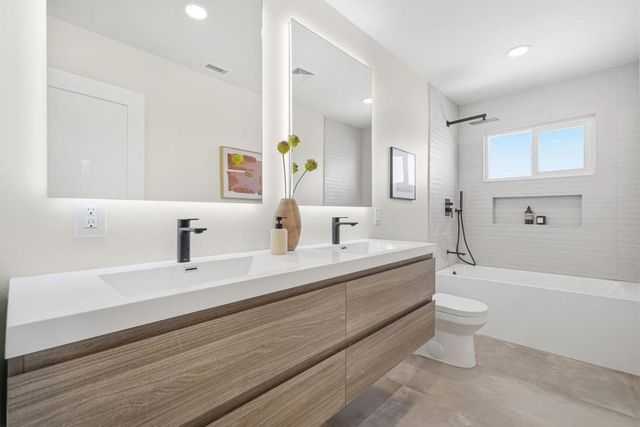 2177 Santa Cruz Avenue, Santa Clara, CA 95051