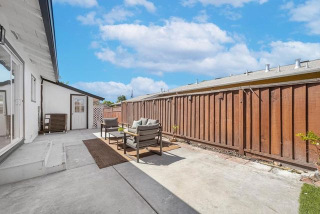 2177 Santa Cruz Avenue, Santa Clara, CA 95051