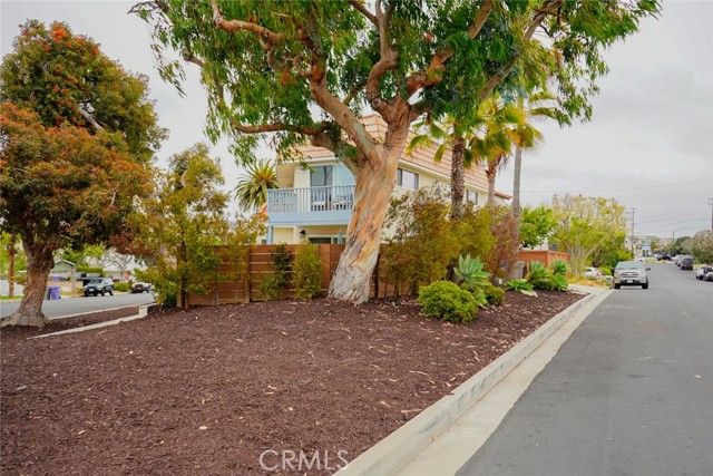 318 S Lucia Avenue, Redondo Beach, CA 90277