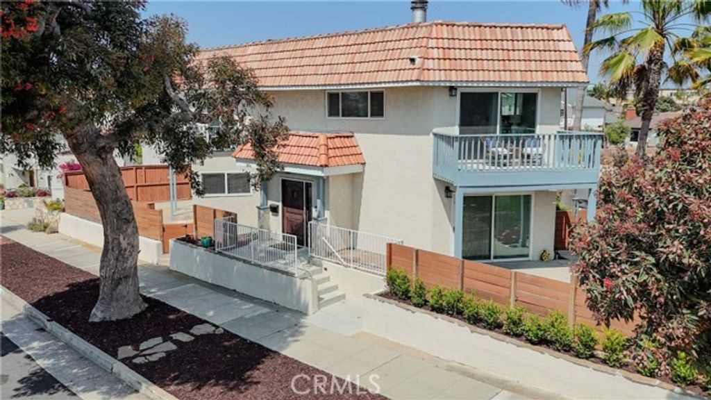 318 S Lucia Avenue, Redondo Beach, CA 90277