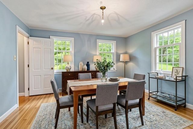 83 Providence Rd, Westford, MA 01886