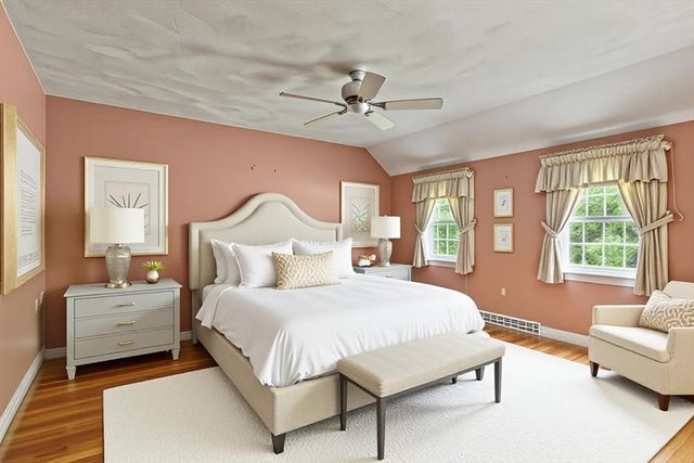 83 Providence Rd, Westford, MA 01886