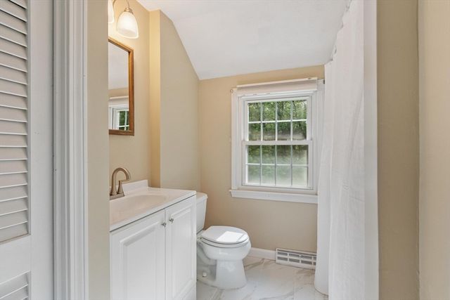 83 Providence Rd, Westford, MA 01886