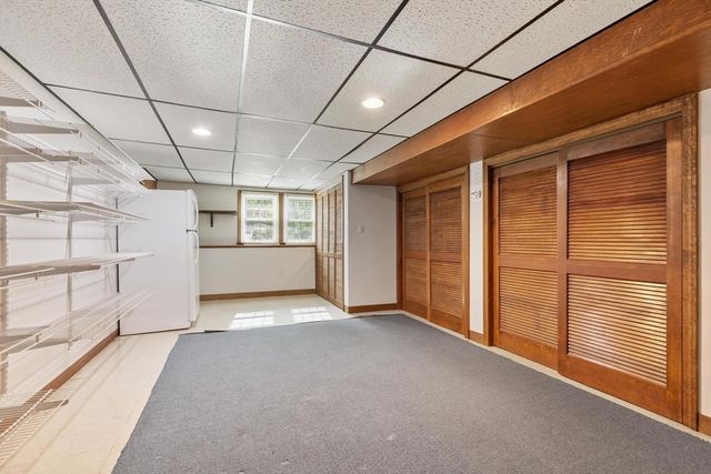 83 Providence Rd, Westford, MA 01886