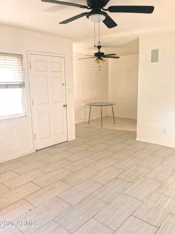Image 4 of property listing at 1718 E Campbell Avenue Multi#, Phoenix, AZ 85016