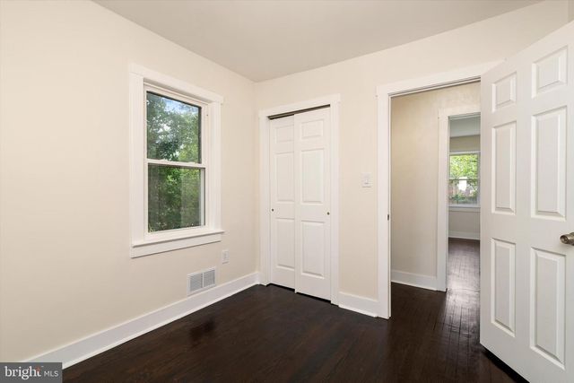 37 CENTRAL AVE, Ewing, NJ 08638