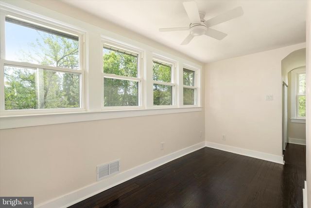 37 CENTRAL AVE, Ewing, NJ 08638