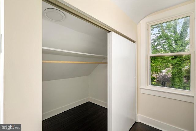 37 CENTRAL AVE, Ewing, NJ 08638