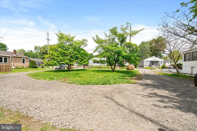 37 CENTRAL AVE, Ewing, NJ 08638