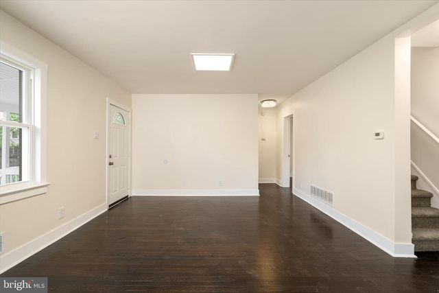 37 CENTRAL AVE, Ewing, NJ 08638