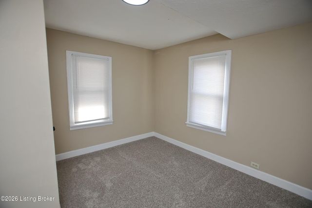 1903 Neville Dr, Louisville, KY 40216