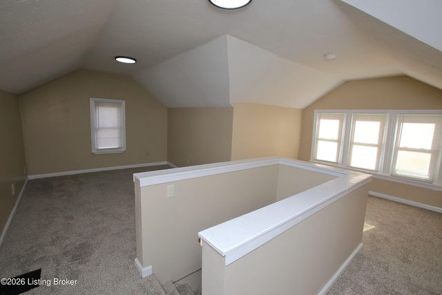 1903 Neville Dr, Louisville, KY 40216