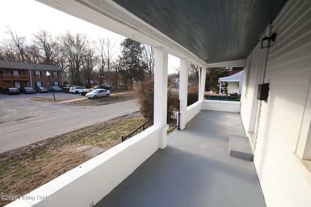 1903 Neville Dr, Louisville, KY 40216