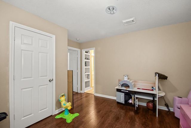 222 Doncaster Street, Conroe, TX 77303