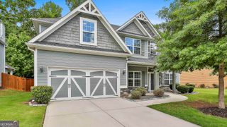 70 Pacific Avenue, Sharpsburg, GA 30277