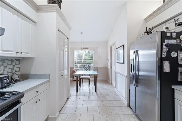 1827 W Crown Pointe BLVD, Naples, FL 34112