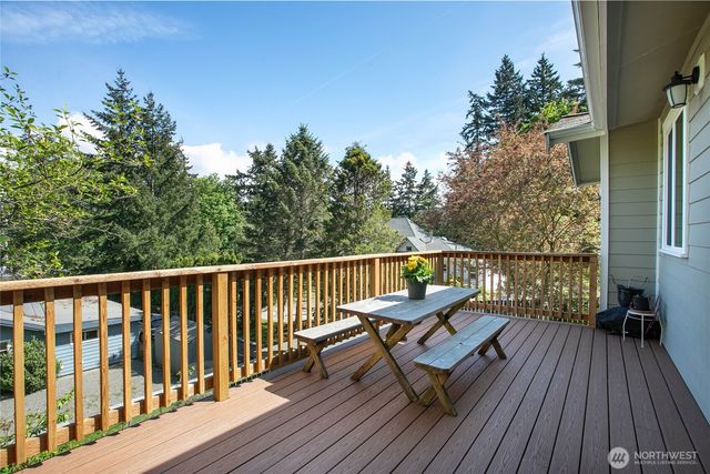 115 N 34th Street, Bellingham, WA 98225
