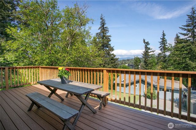 115 N 34th Street, Bellingham, WA 98225