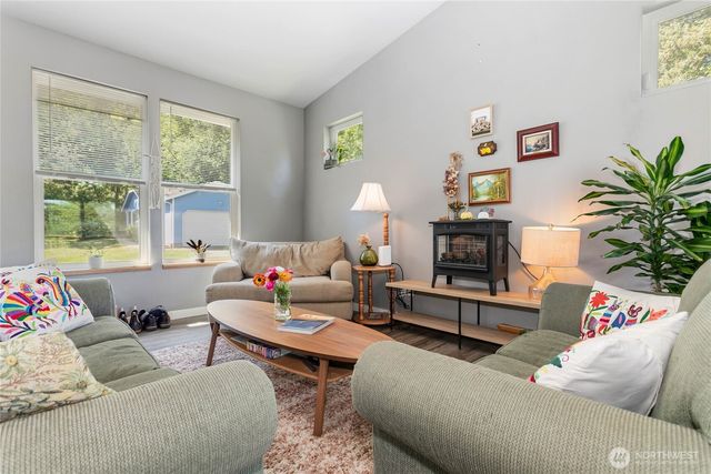 115 N 34th Street, Bellingham, WA 98225