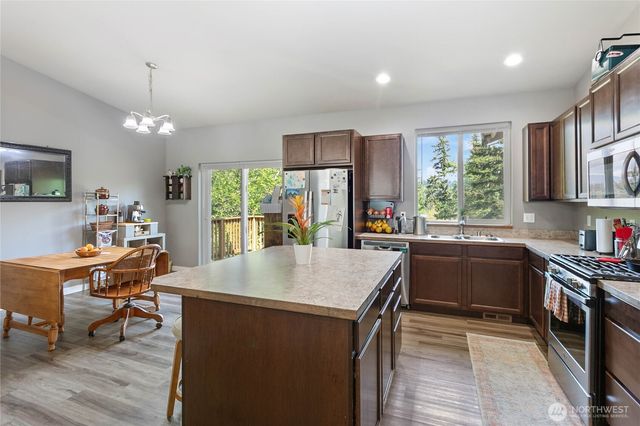 115 N 34th Street, Bellingham, WA 98225
