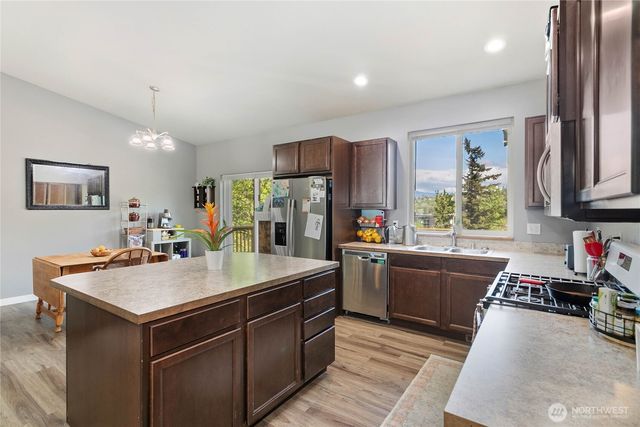115 N 34th Street, Bellingham, WA 98225