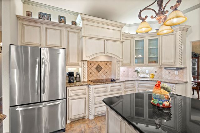 6831 Brooke Boulevard, Midlothian, TX 76065