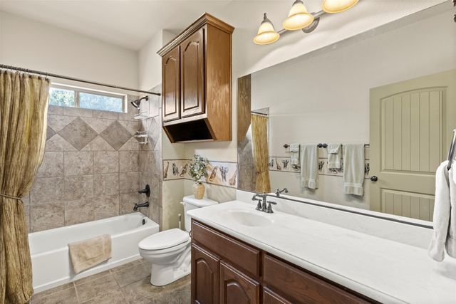 6831 Brooke Boulevard, Midlothian, TX 76065