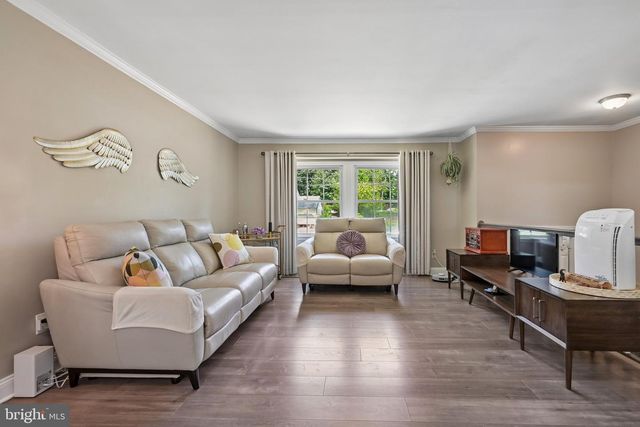 148 HOLLY PKWY, Williamstown, NJ 08094