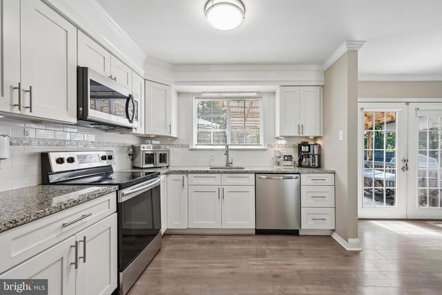 148 HOLLY PKWY, Williamstown, NJ 08094