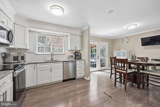 148 HOLLY PKWY, Williamstown, NJ 08094