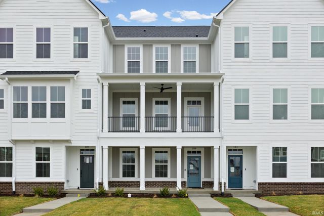 109 Parkerwood Lane, West Lafayette, IN 47906