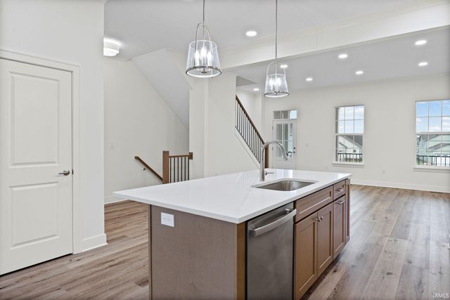 109 Parkerwood Lane, West Lafayette, IN 47906