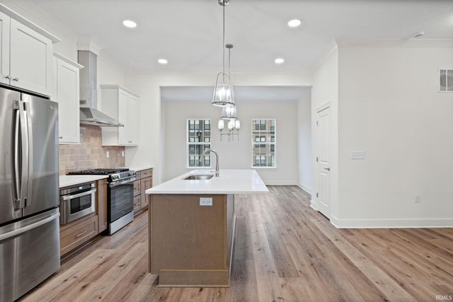 109 Parkerwood Lane, West Lafayette, IN 47906