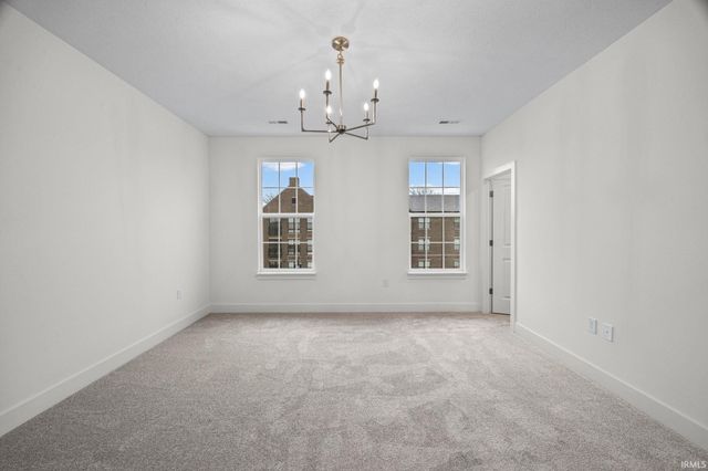 109 Parkerwood Lane, West Lafayette, IN 47906