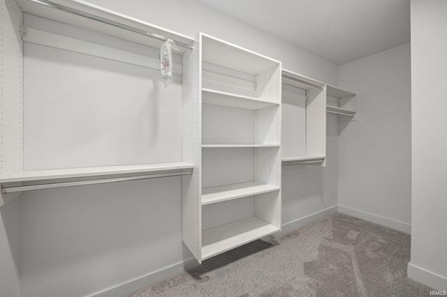 109 Parkerwood Lane, West Lafayette, IN 47906